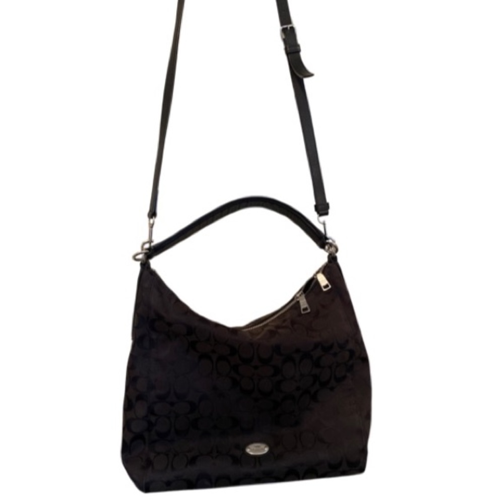 Coach Purse with Removable Shoulder Strap